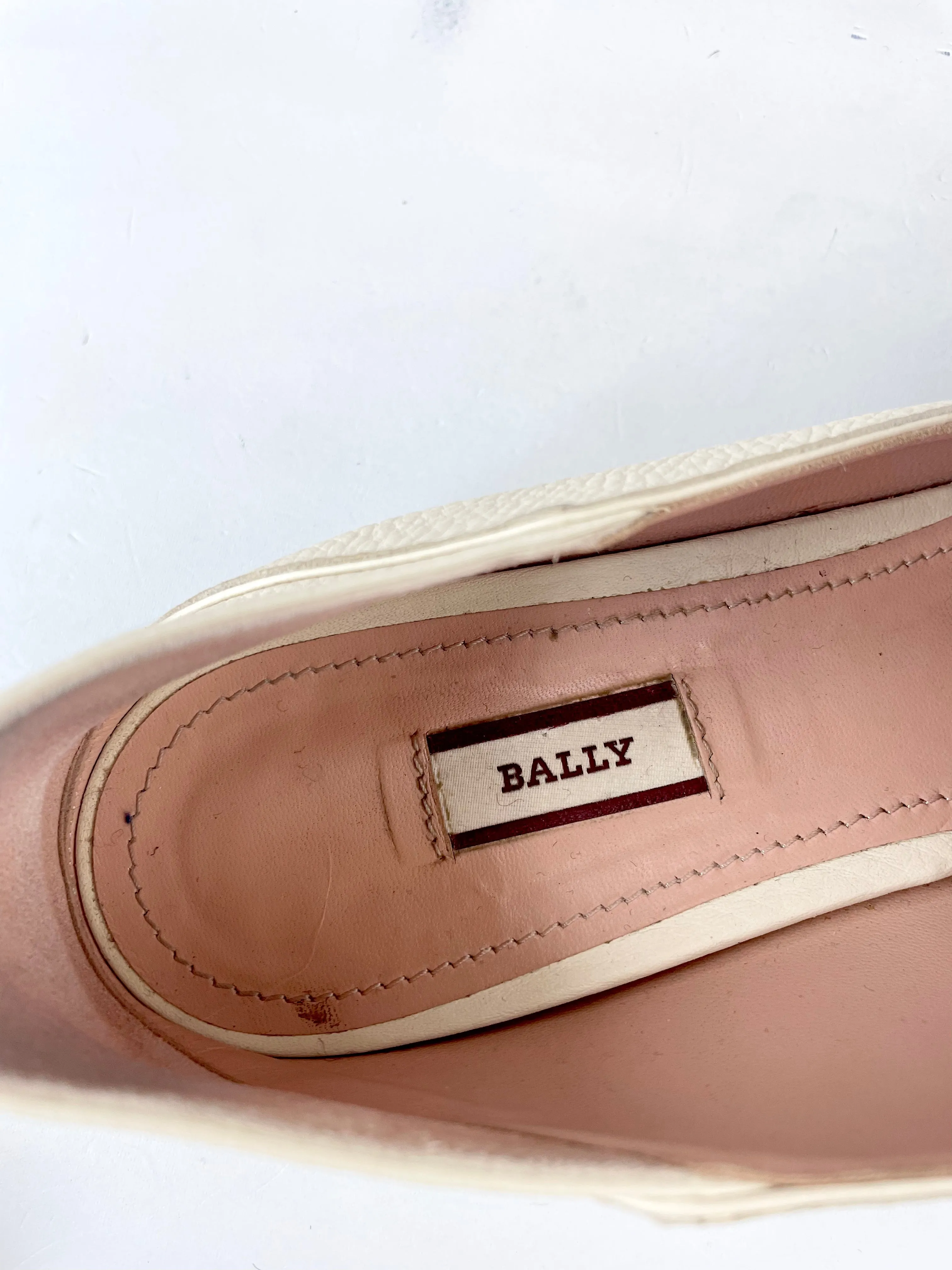 Bally Janelle White Leather Perforated Loafers - EU41
